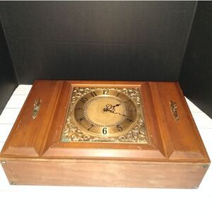 Vintage Mid Century GE Telechron Maple Wood Mantel Shelf Clock Brass Wood